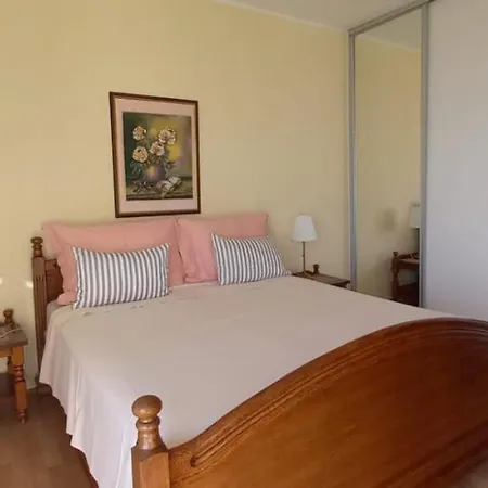 Fina Apartment *